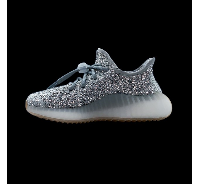 Купить детские кроссовки Adidas Yeezy Boost 350 v2 Cloud White и оценить их качество